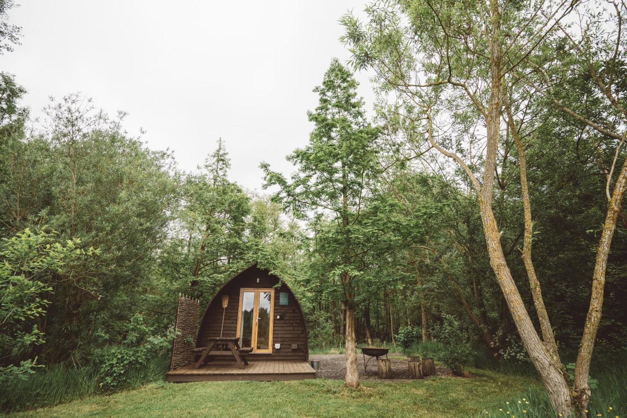 Ball Hall Farm By Wigwam Holidays East Cottingwith Room photo