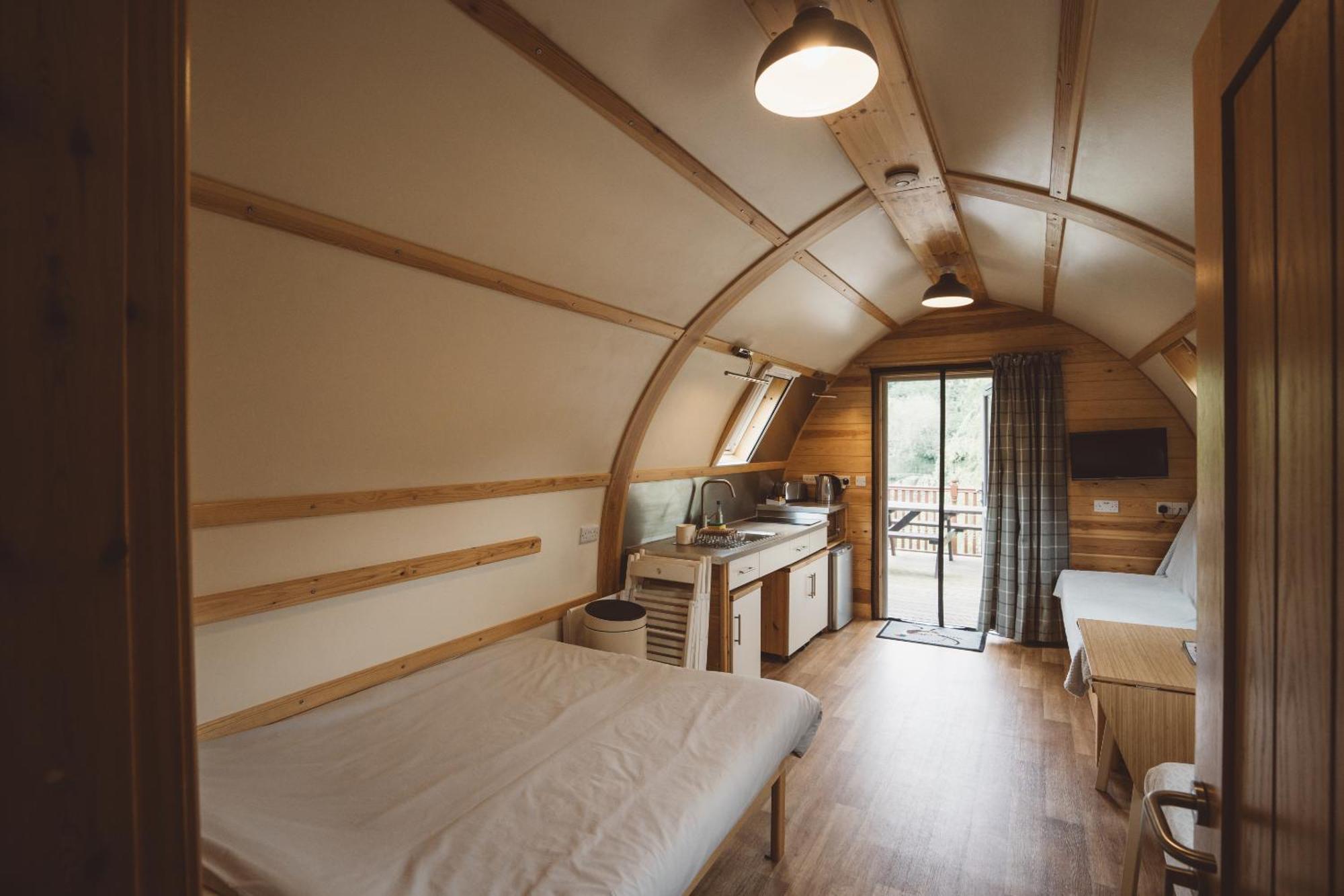 Ball Hall Farm By Wigwam Holidays East Cottingwith Room photo